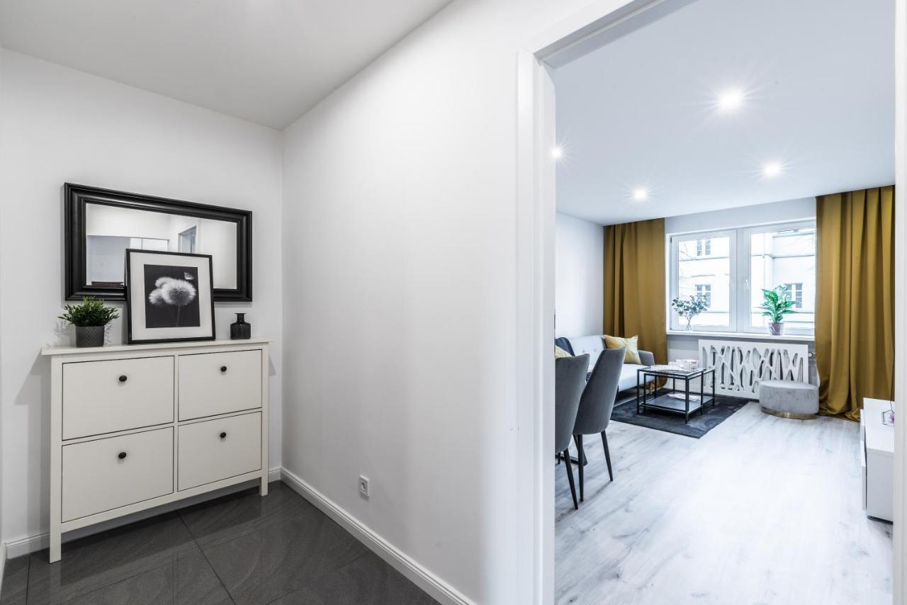 Theatre Apartment - Apartament przy Rynku w Głogowie Zewnętrze zdjęcie